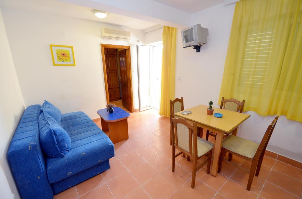 Guest House Villa Iva 부드바 객실 사진