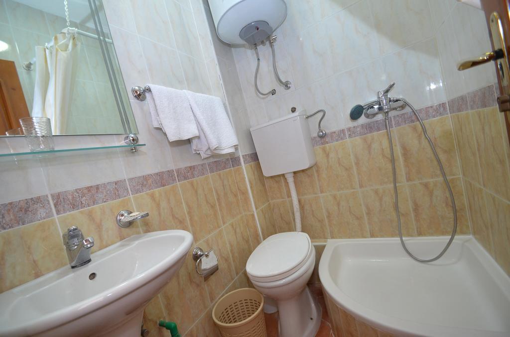 Guest House Villa Iva 부드바 객실 사진